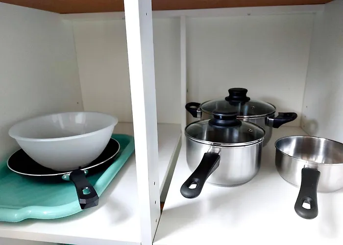 Kawalerka Z Prywatna Lazienka I Kuchnia